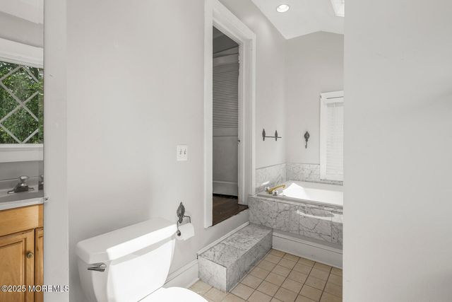 496 W Park Avenue, Ocean Twp, Oakhurst, NJ 07755