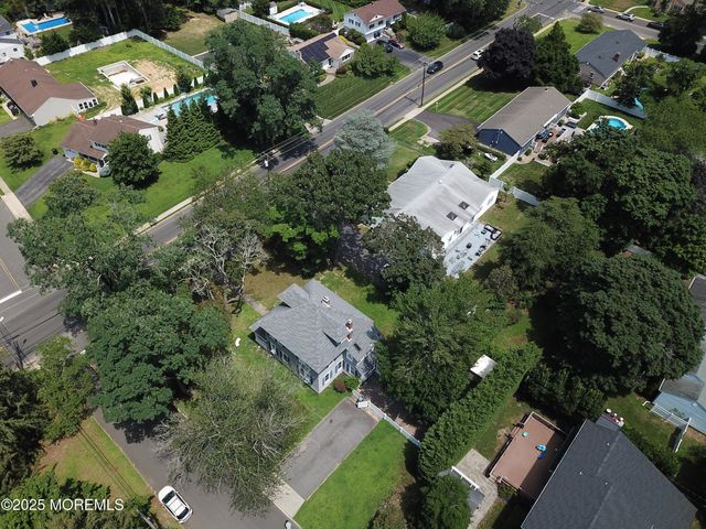 496 W Park Avenue, Ocean Twp, Oakhurst, NJ 07755