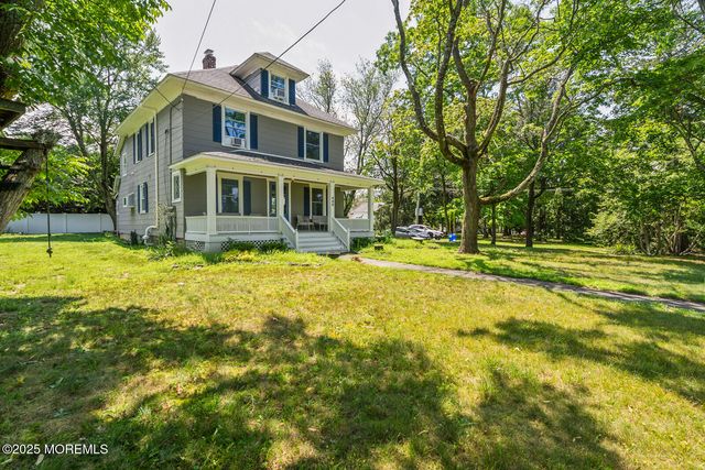 496 W Park Avenue, Ocean Twp, Oakhurst, NJ 07755