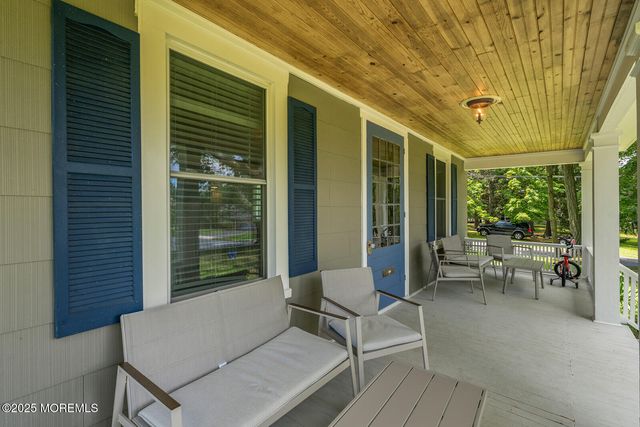 496 W Park Avenue, Ocean Twp, Oakhurst, NJ 07755