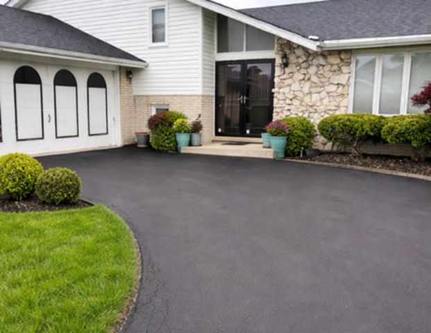 16821 S Clyde Avenue, South Holland, IL 60473