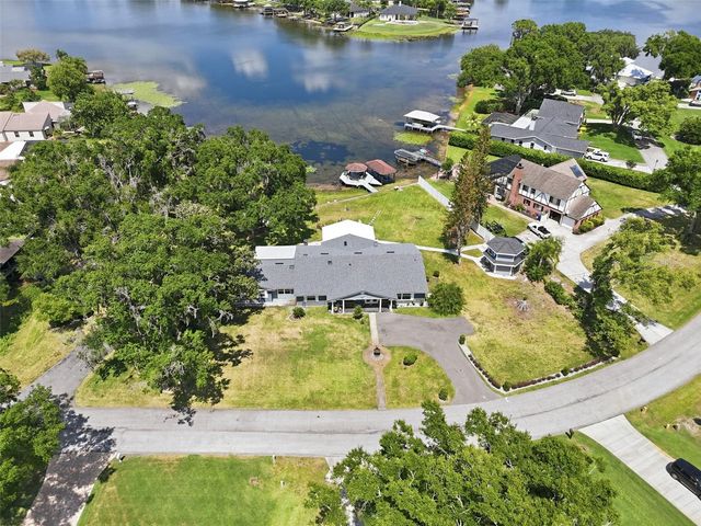 3678 E LAKE DRIVE, Land O Lakes, FL 34639
