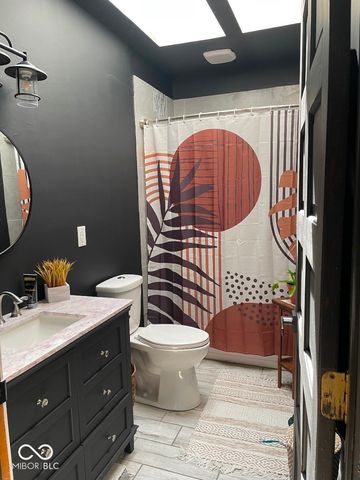 5239 Five Points Road, Indianapolis, IN 46239