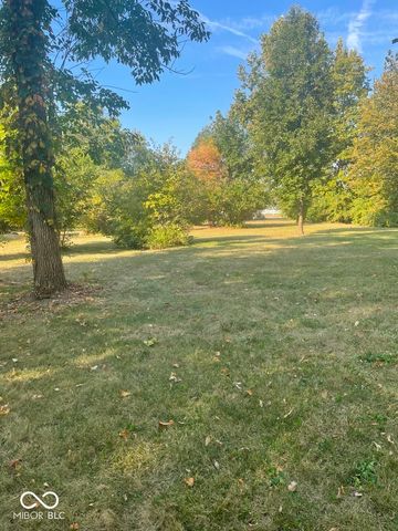 5239 Five Points Road, Indianapolis, IN 46239