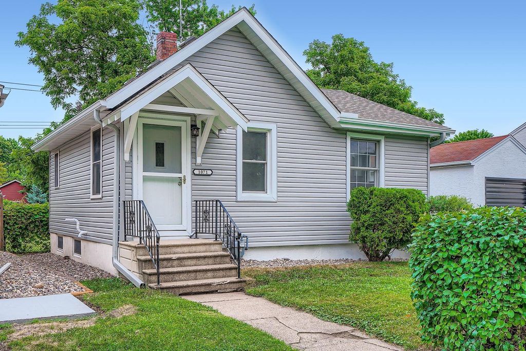 1071 Otto Avenue, Saint Paul, MN 55116