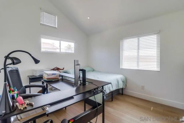4053-55 Jewell, San Diego, CA 92109
