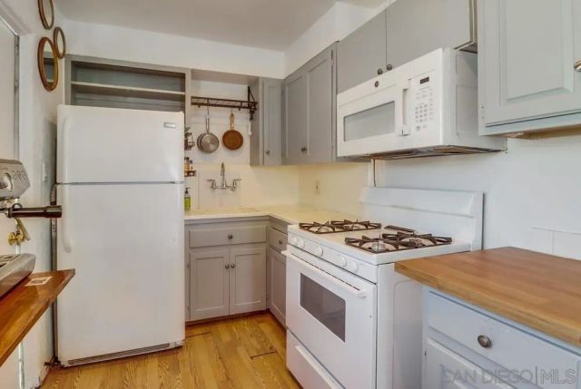 4053-55 Jewell, San Diego, CA 92109