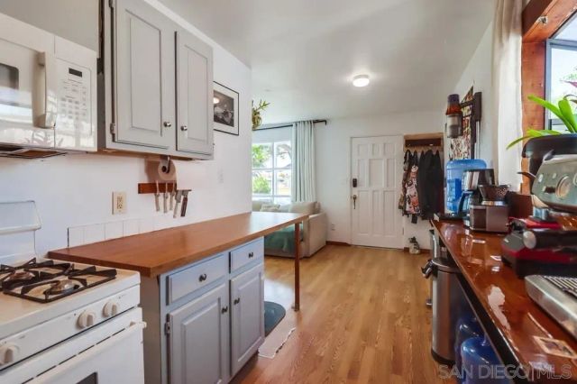 4053-55 Jewell, San Diego, CA 92109
