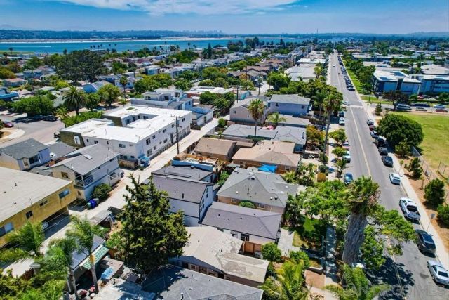 4053-55 Jewell, San Diego, CA 92109