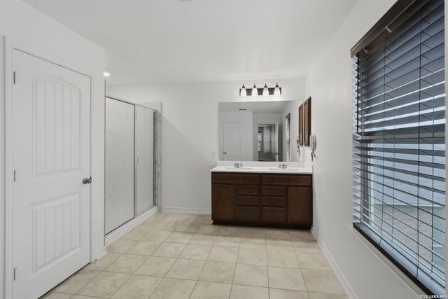 2311 Themis Way, San Antonio, TX 78245