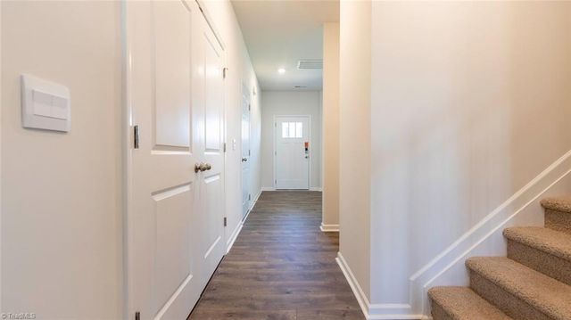 406 Grant Ryan Drive, Jamestown, NC 27282