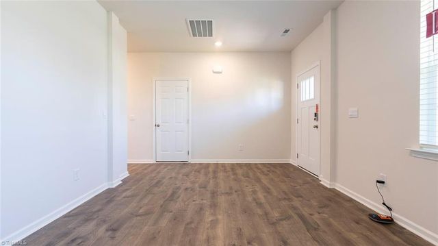 406 Grant Ryan Drive, Jamestown, NC 27282