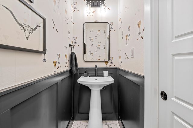 132 Cattail Court, Robinson, TX 76706