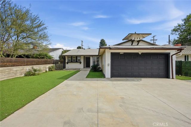 7108 Mammoth, Van Nuys, CA 91405
