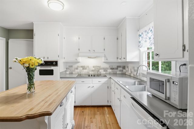 2848 Walter Drive NW, Concord, NC 28027