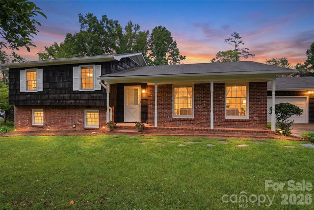 2848 Walter Drive NW, Concord, NC 28027