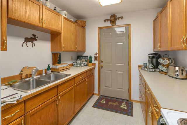 380 White Fir Drive, Ronald, WA 98940