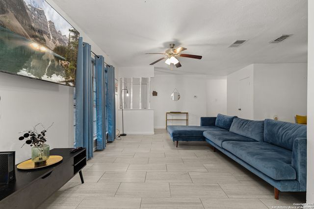 414 SOLAR, San Antonio, TX 78227