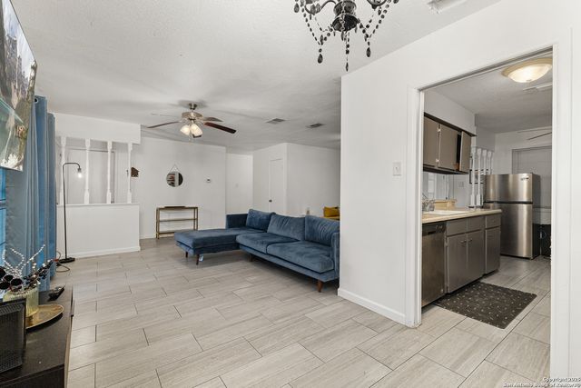 414 SOLAR, San Antonio, TX 78227