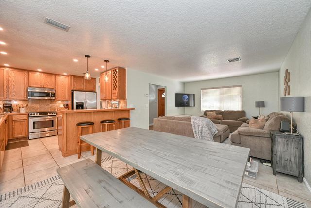 1056 Cheryl Road, Haverhill, FL 33417