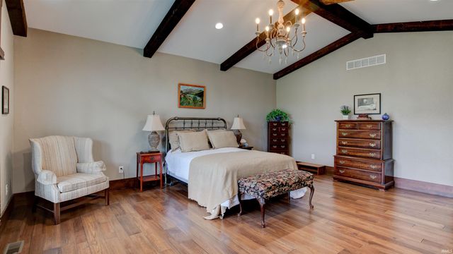 17605 Buzzard Roost Road, Magnet, IN 47520