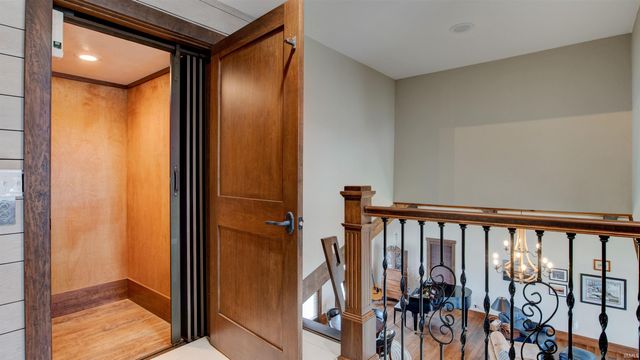 17605 Buzzard Roost Road, Magnet, IN 47520