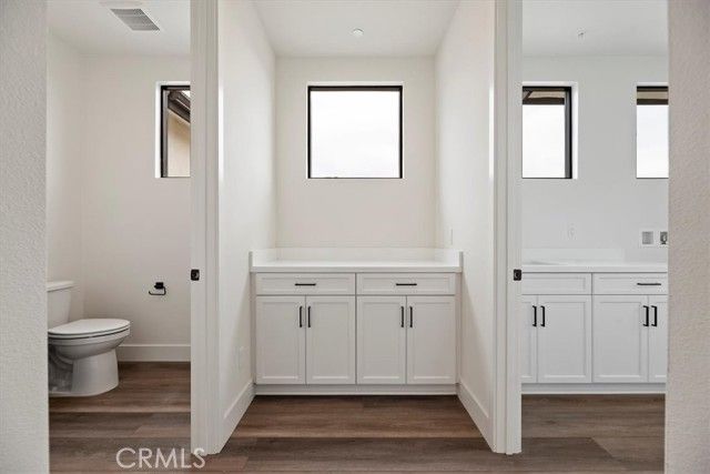 943 N Avenue 66, Los Angeles, CA 90042