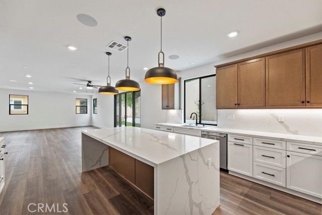 943 N Avenue 66, Los Angeles, CA 90042