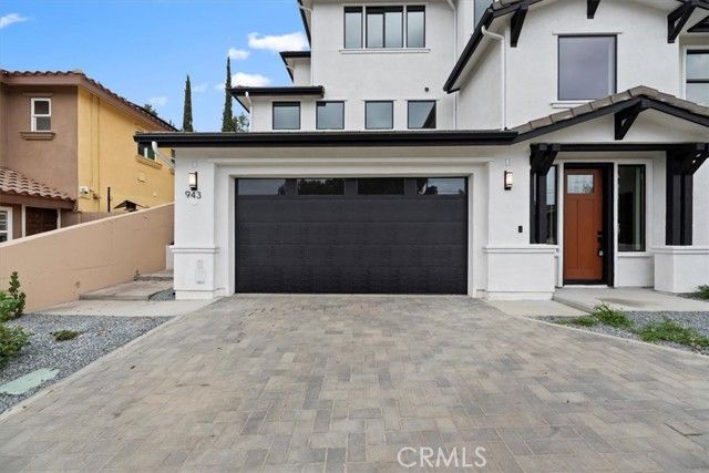 943 N Avenue 66, Los Angeles, CA 90042