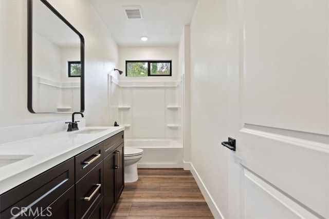 943 N Avenue 66, Los Angeles, CA 90042