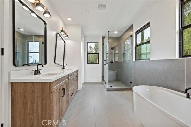 943 N Avenue 66, Los Angeles, CA 90042