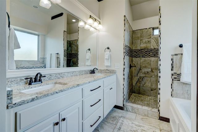 917 NW 185th Street, Edmond, OK 73012