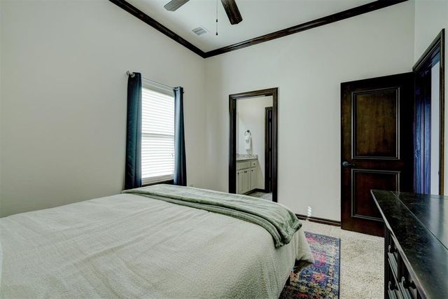 917 NW 185th Street, Edmond, OK 73012