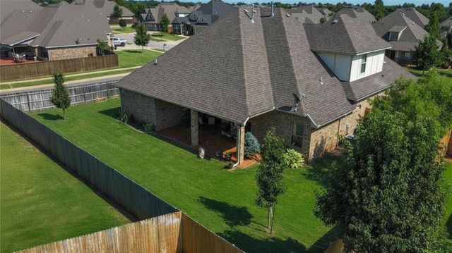 917 NW 185th Street, Edmond, OK 73012