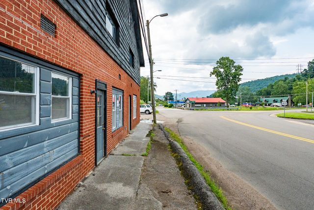611 South Church Street, Mountain City, TN 37683