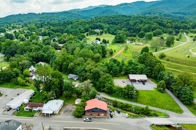 611 South Church Street, Mountain City, TN 37683