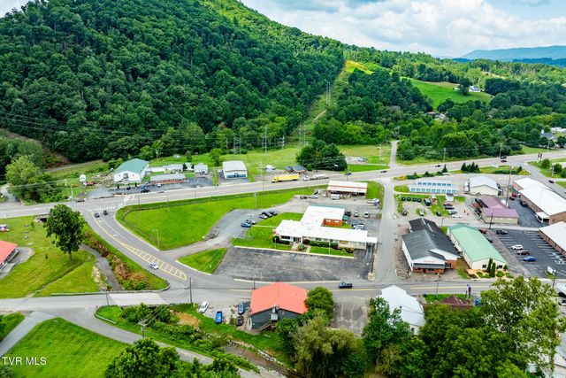 611 South Church Street, Mountain City, TN 37683