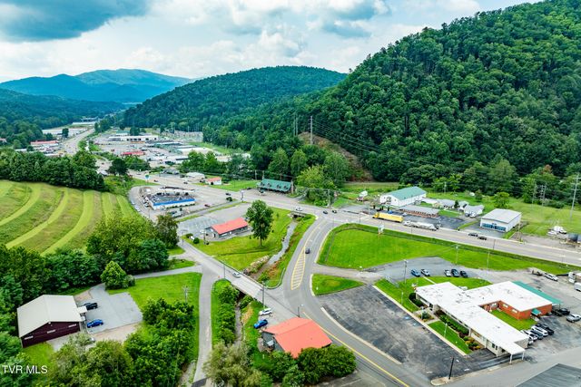 611 South Church Street, Mountain City, TN 37683