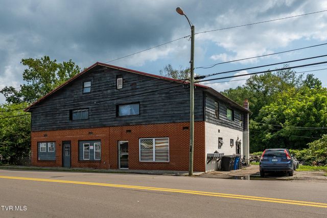 611 South Church Street, Mountain City, TN 37683