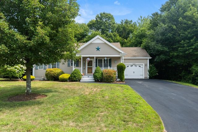 49 Harmony Xing, East Bridgewater, MA 02333
