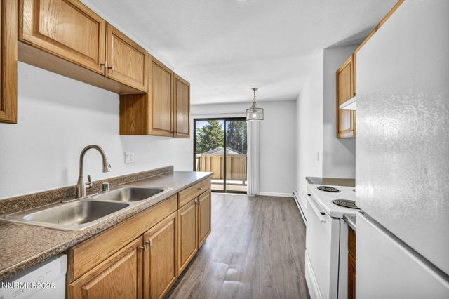 3880 E Leonesio Drive APT C2, Reno, NV 89512