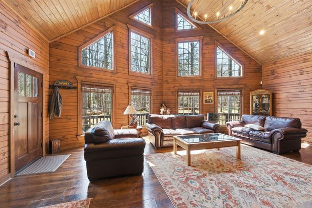 1118 Carrollville Landing Rd, Clifton, TN 38425