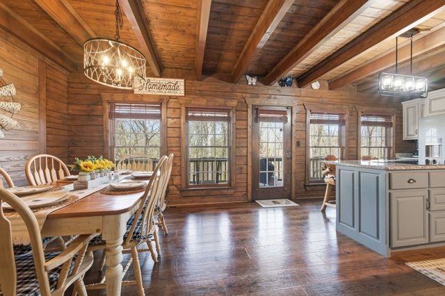 1118 Carrollville Landing Rd, Clifton, TN 38425