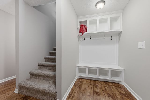 1118 Carrollville Landing Rd, Clifton, TN 38425