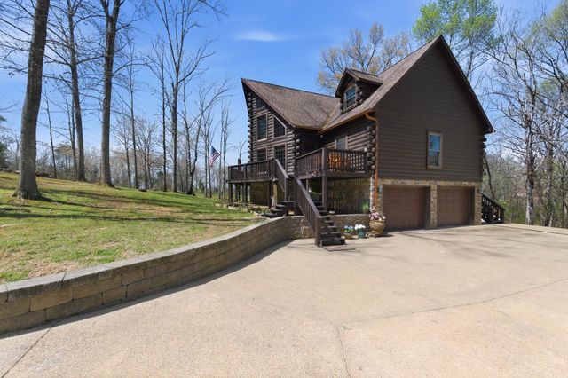 1118 Carrollville Landing Rd, Clifton, TN 38425