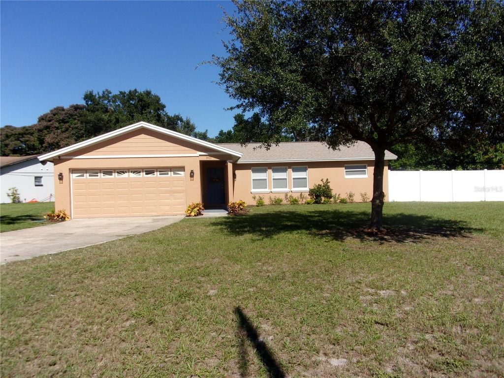 901 CHARLES ST, Orlando, FL 32808