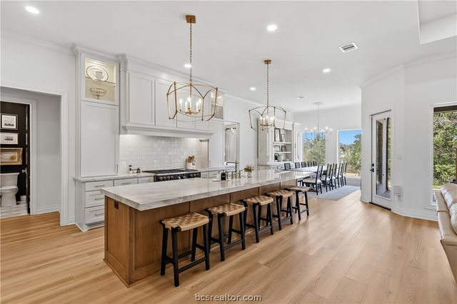 2977 Boxelder Drive, Bryan, TX 77807