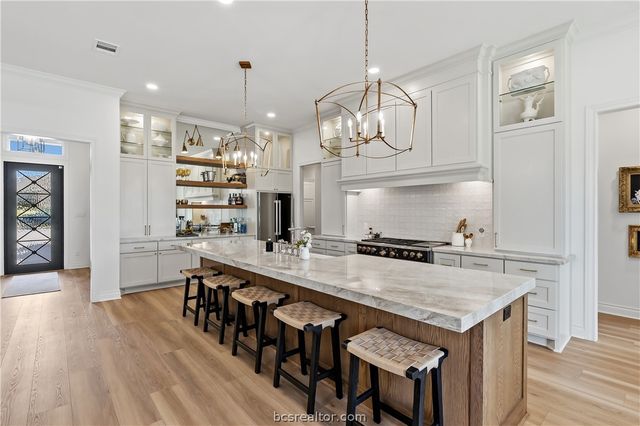 2977 Boxelder Drive, Bryan, TX 77807