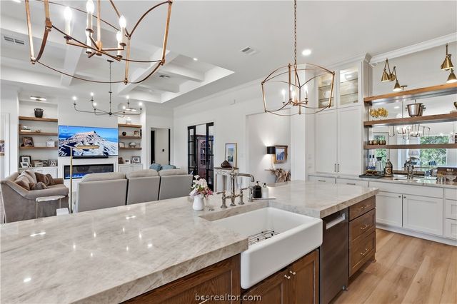 2977 Boxelder Drive, Bryan, TX 77807