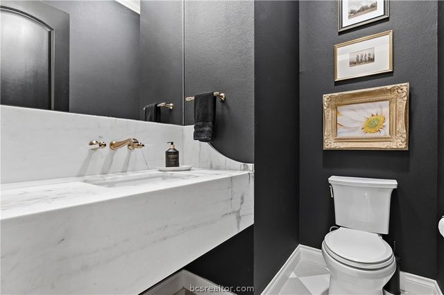 2977 Boxelder Drive, Bryan, TX 77807